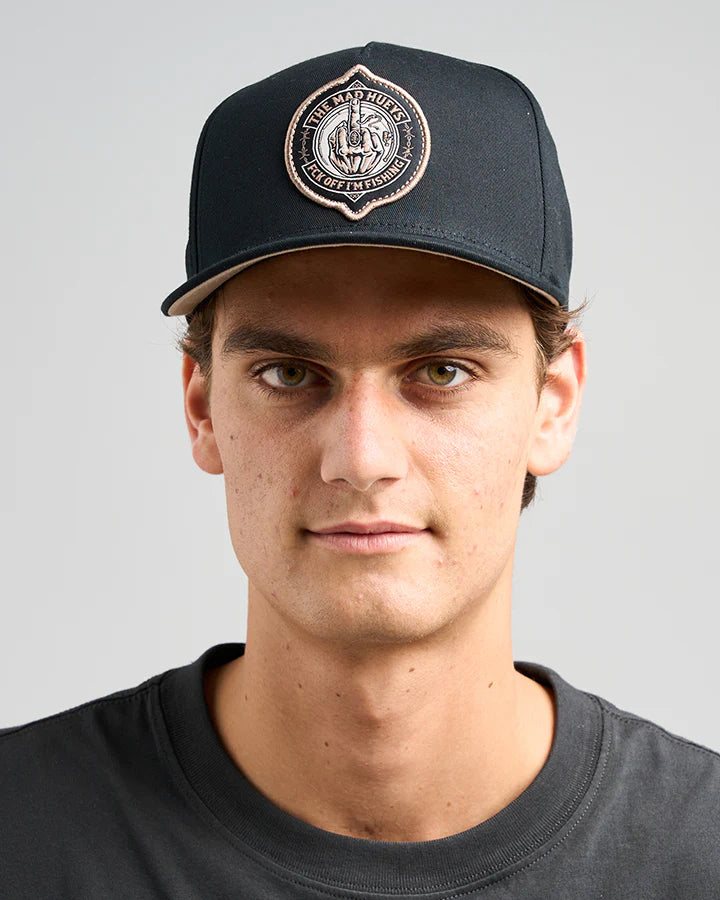 The Mad Hueys Fk Off Fish On Twill Snapback | Black