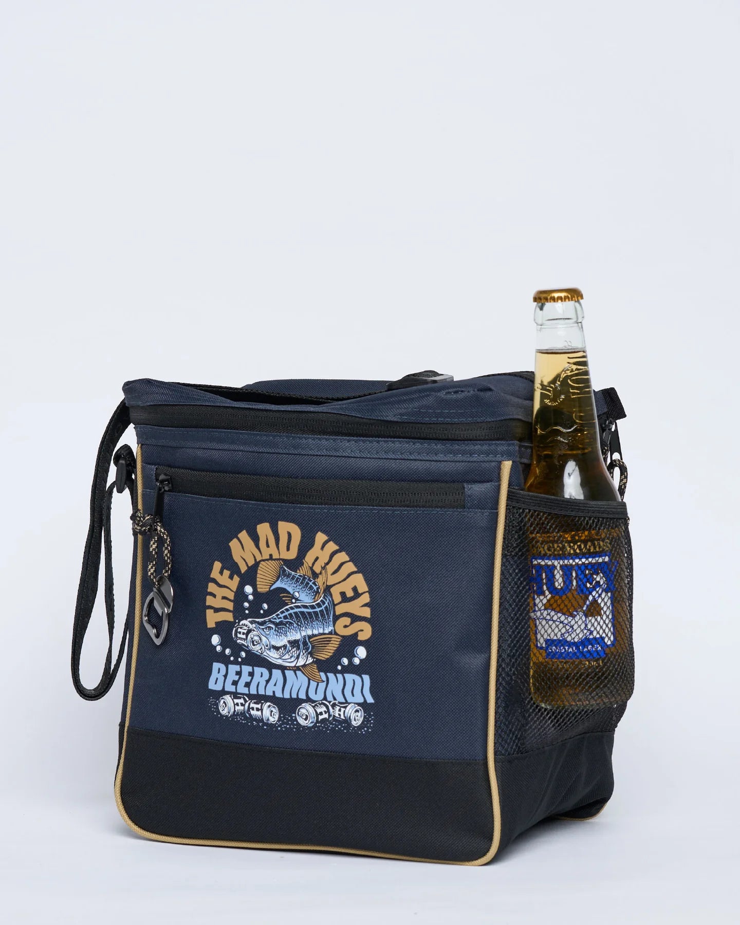 The Mad Hueys Beeramundi Cooler Bag | Navy