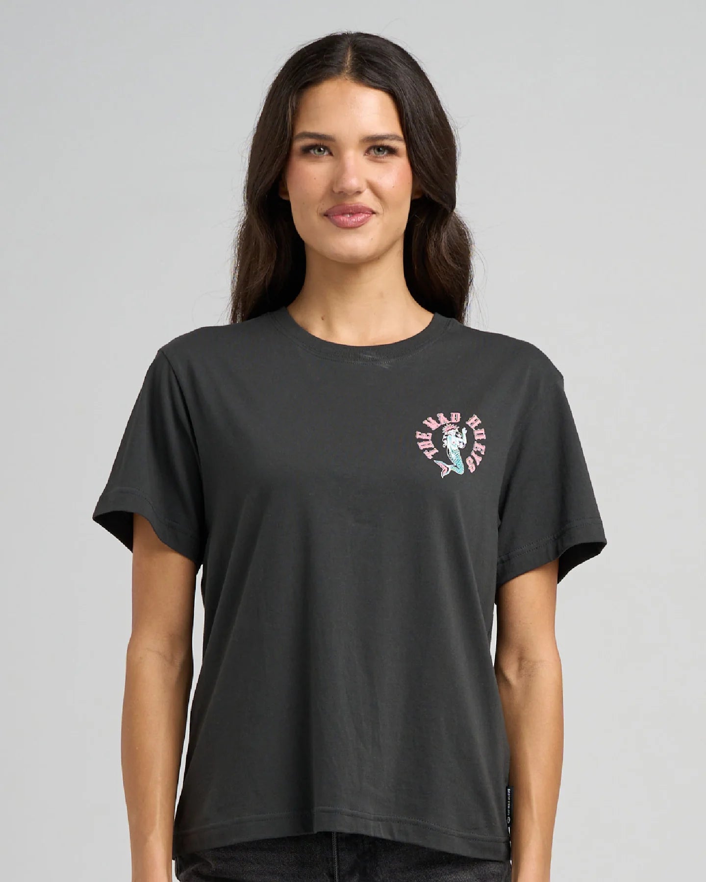 The Mad Hueys Mermaid Anchor Short Sleeve Tee | Vintage Black