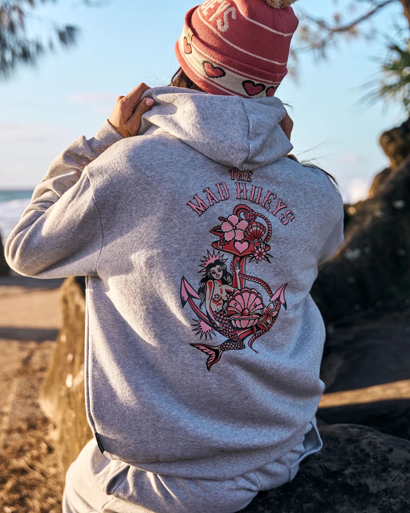 The Mad Hueys Mermaid Anchor Hooded Pullover | Grey Marle