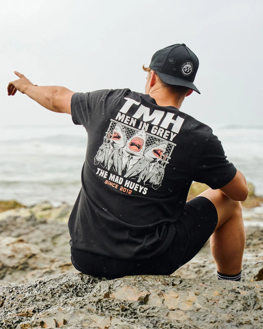 The Mad Hueys Men In Grey Short Sleeve Tee | Black