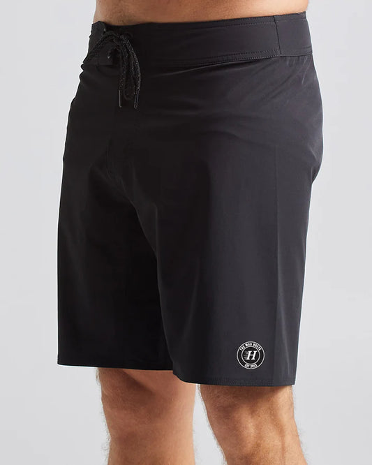 THE MAD HUEYS HUEYS LIFE BOARDSHORT 19'' BLACK