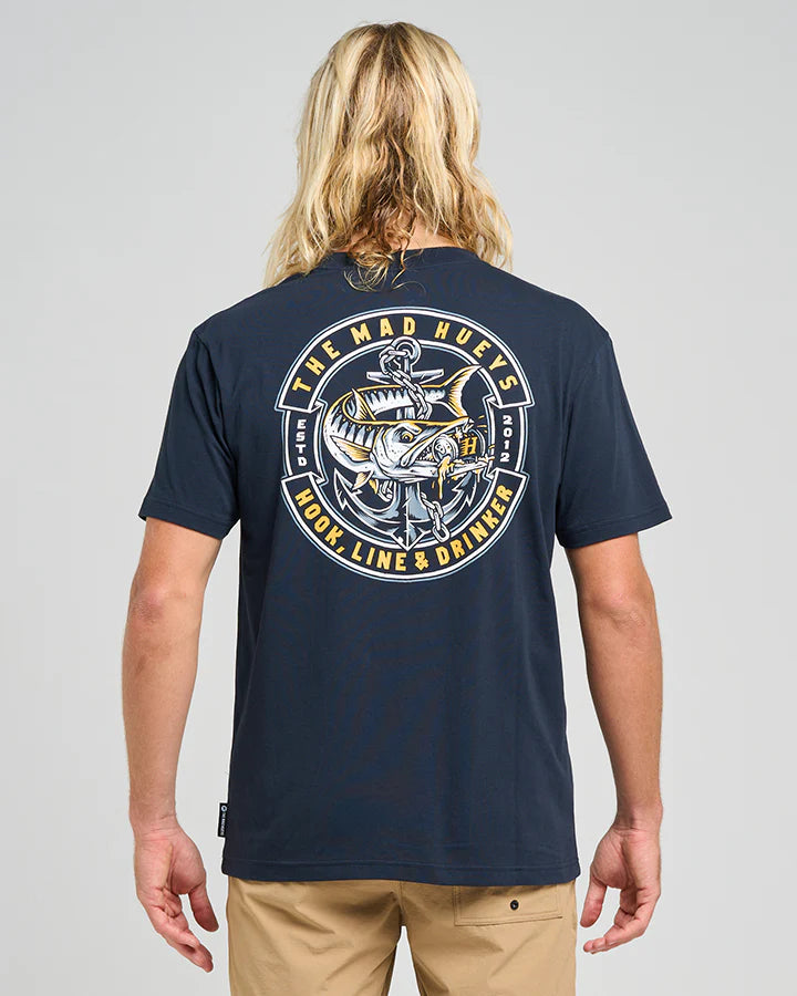 THE MAD HUEYS HOOKED CUDA SS TEE NAVY