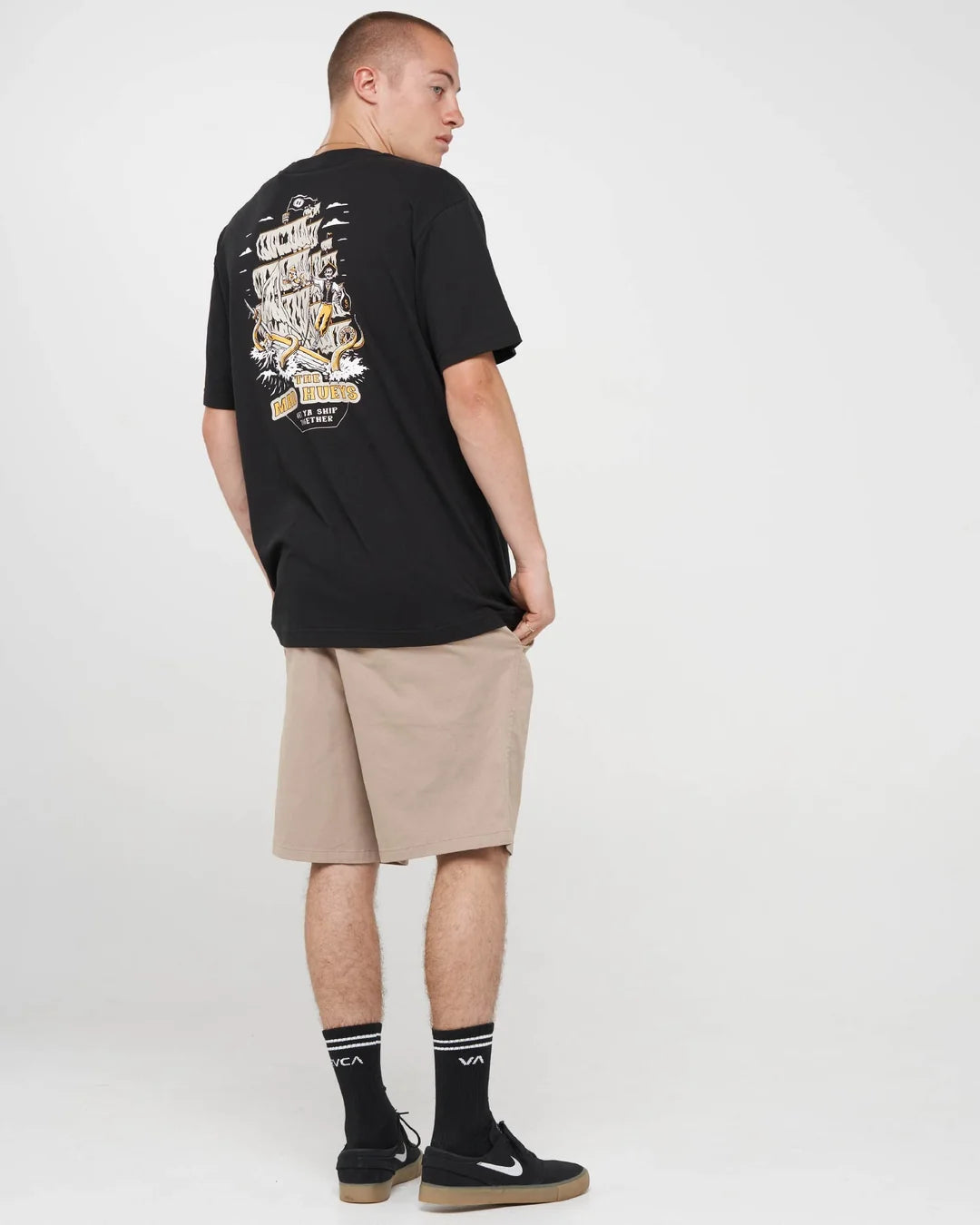The Mad Hueys Get Ya Ship Short Sleeve Tee | Black