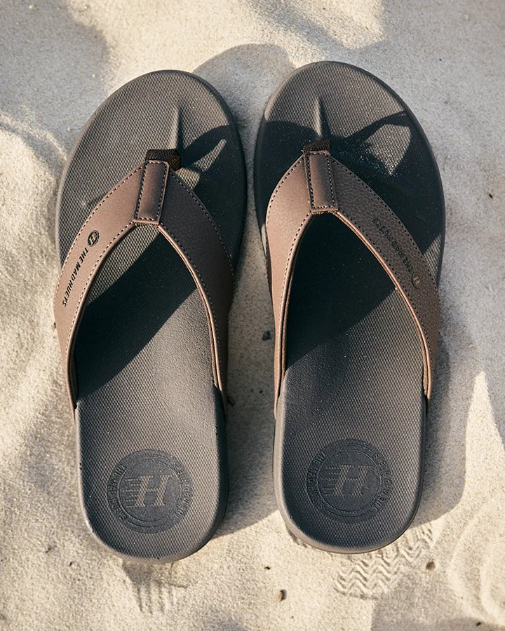 The Mad Hueys Laid Back Wide Strap Thongs | Tan