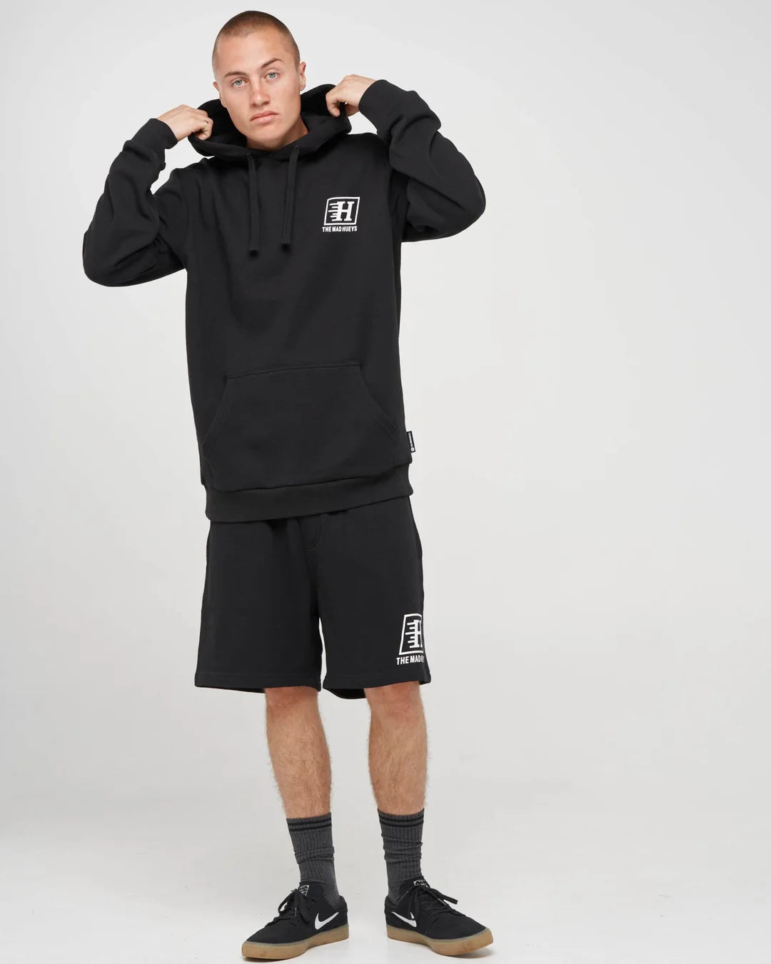 The Mad Hueys Parallel Hueys Hooded Pullover | Black