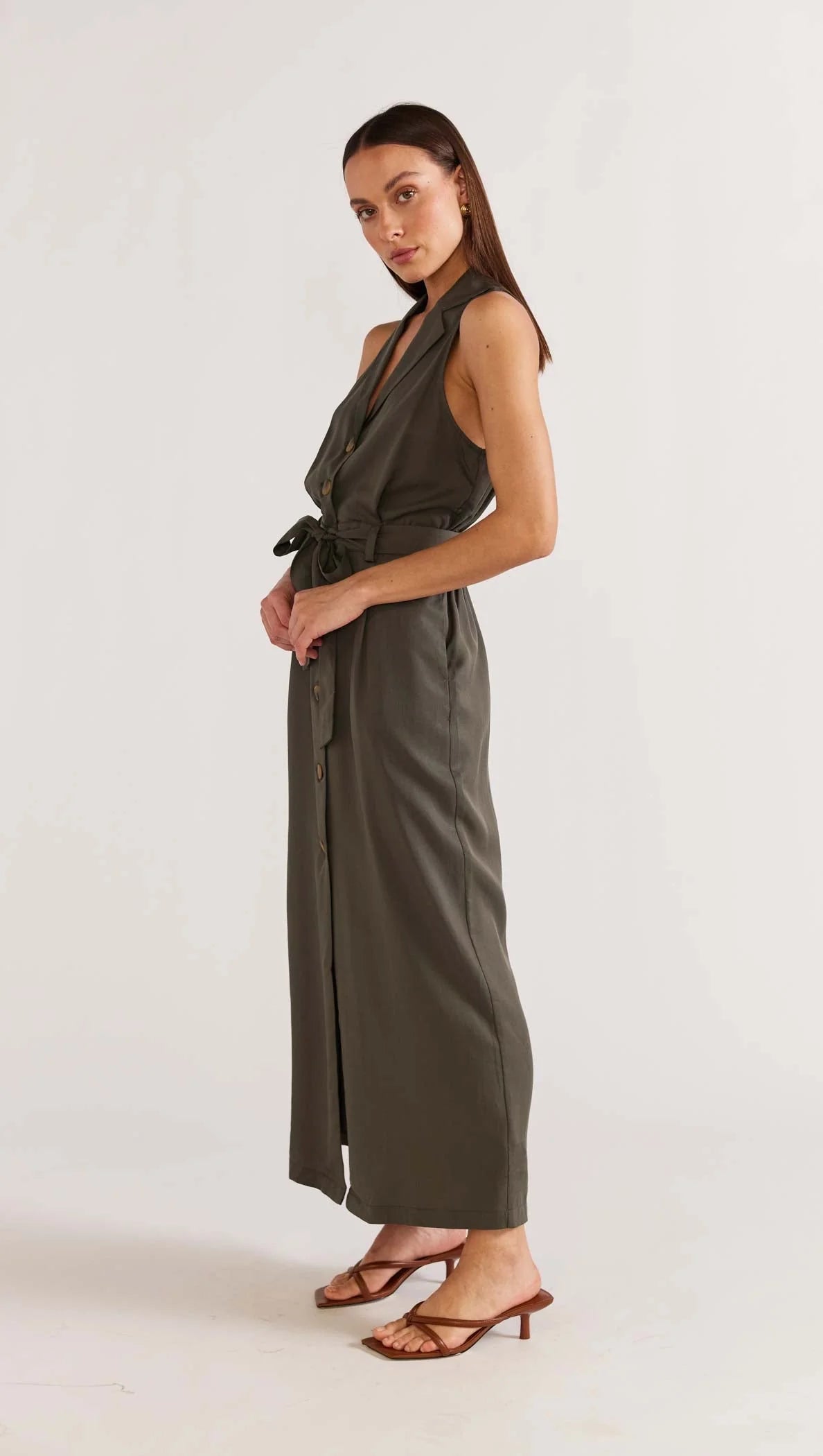 STAPLE THE LABEL KENDI MIDI DRESS KHAKI