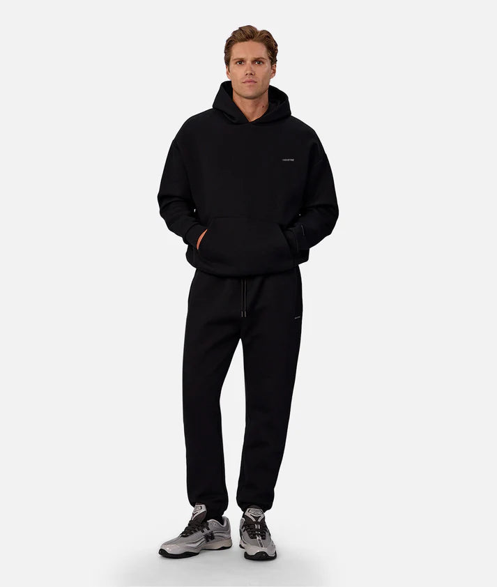 Industrie The Tech Del Sur Trackpant | Solid Black