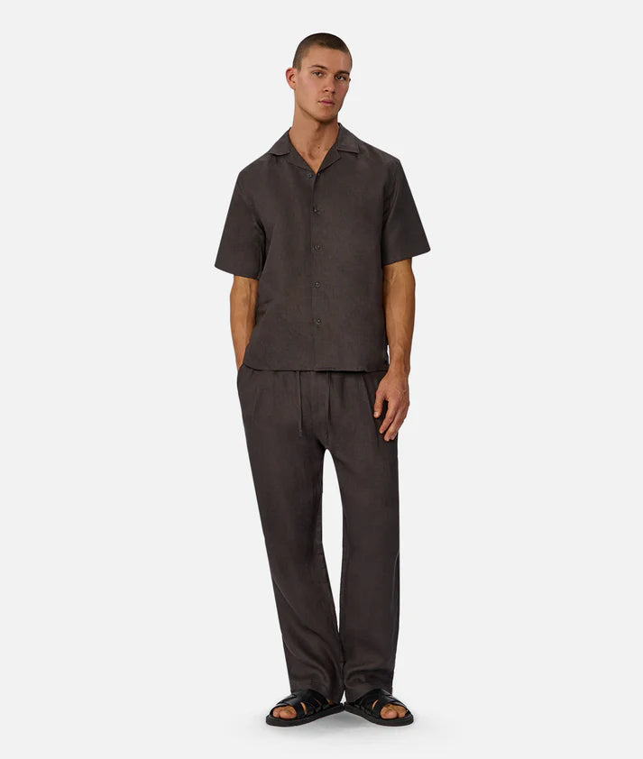 Industrie The Lusso Linen Short Sleeve Shirt | Cocoa