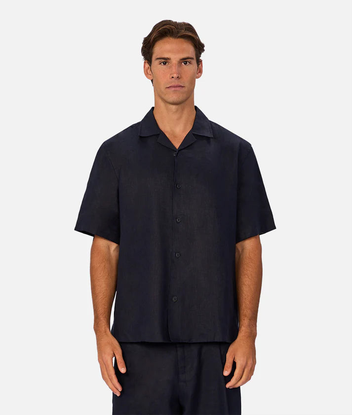 Industrie The Lusso Linen Short Sleeve Shirt | Ink