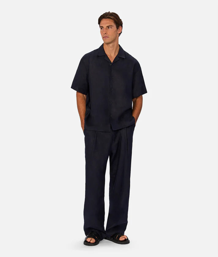 Industrie The Lusso Linen Short Sleeve Shirt | Ink