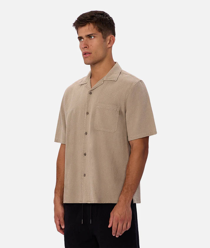 Industrie The Ecuador Short Sleeve Shirt | Taragon