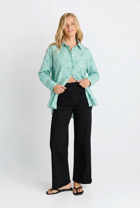Betty Basics Straight Stretch Jean | Black