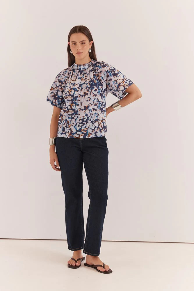 Sass Anika Frill Neck Blouse | Violet Floral