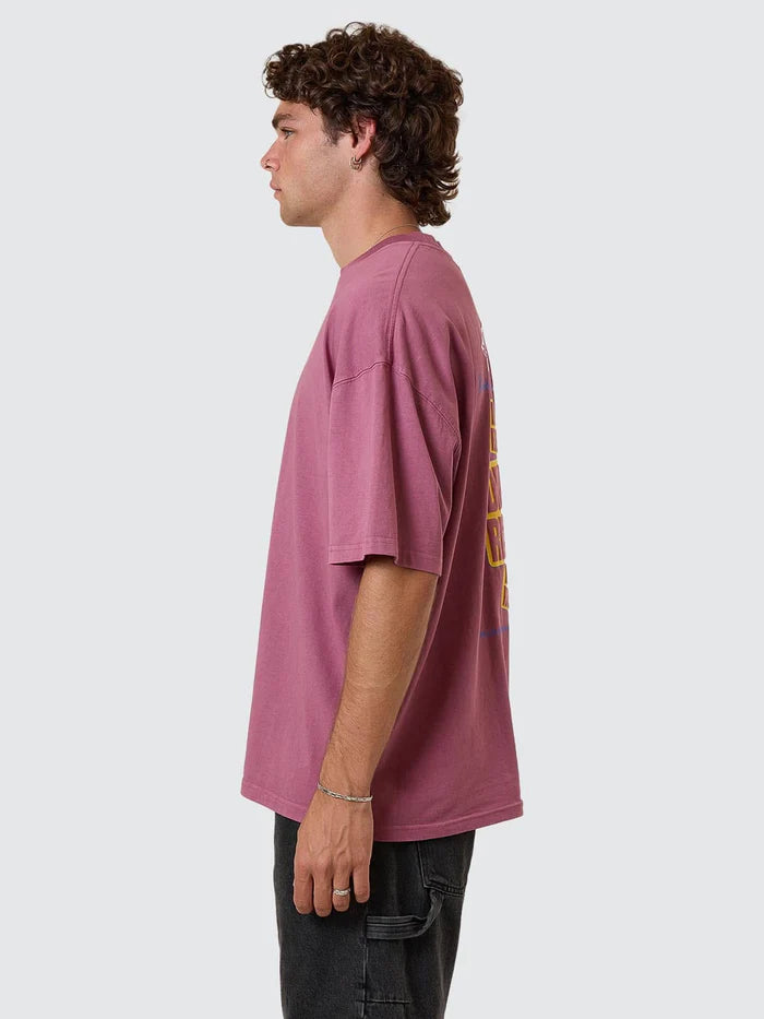 THRILLS REALITY DREAMS BOX FIT OVERSIZE TEE DELTA BERRY
