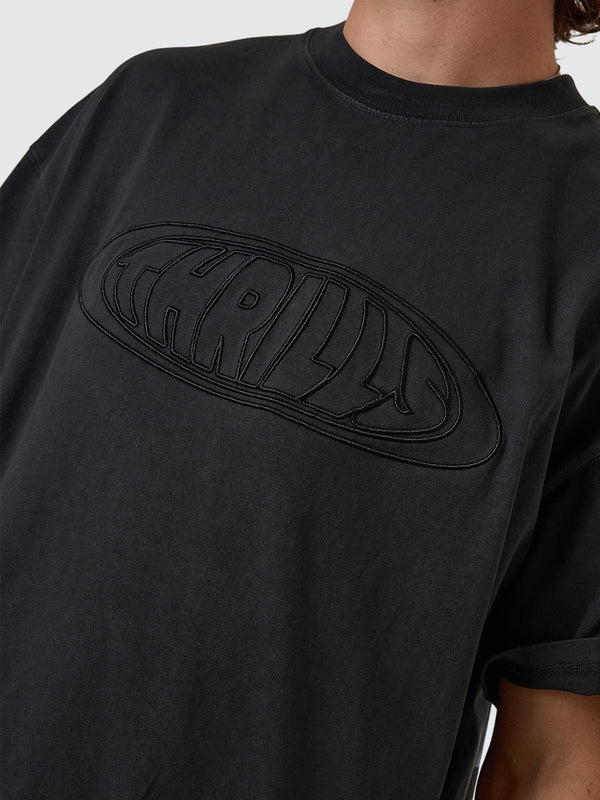 THRILLS SHADOWLESS EMBRO OVERSIZE BOX FIT TEE PIRATE BLACK