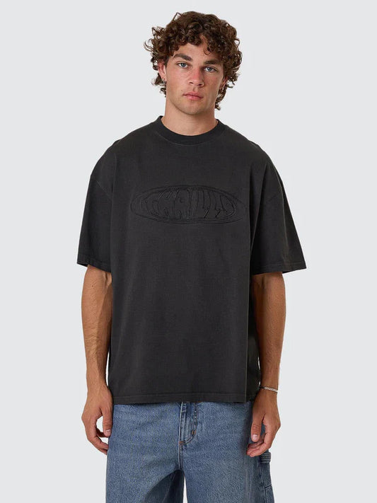 THRILLS SHADOWLESS EMBRO OVERSIZE BOX FIT TEE PIRATE BLACK