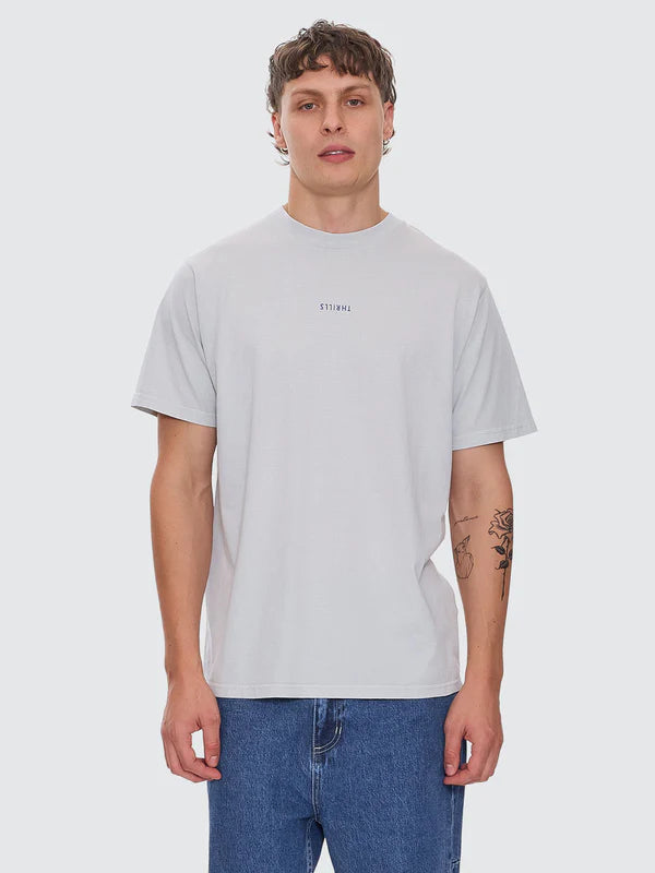 THRILLS MINIMAL THRILLS MERCH FIT TEE MEADOW MIST