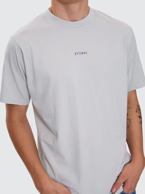 THRILLS MINIMAL THRILLS MERCH FIT TEE MEADOW MIST