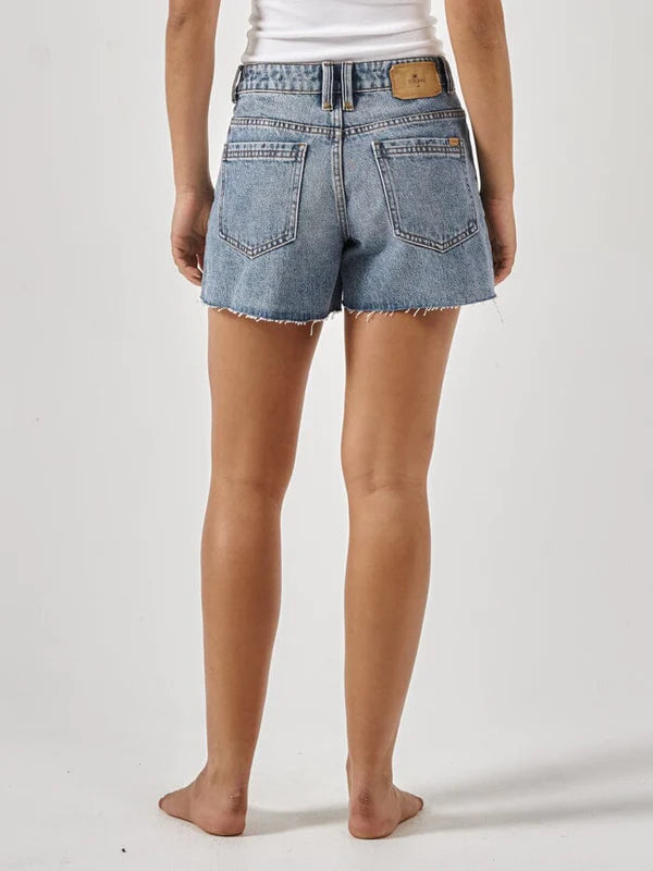 THRILLS ERICA MID RISE SHORT WEATHERED BLUE