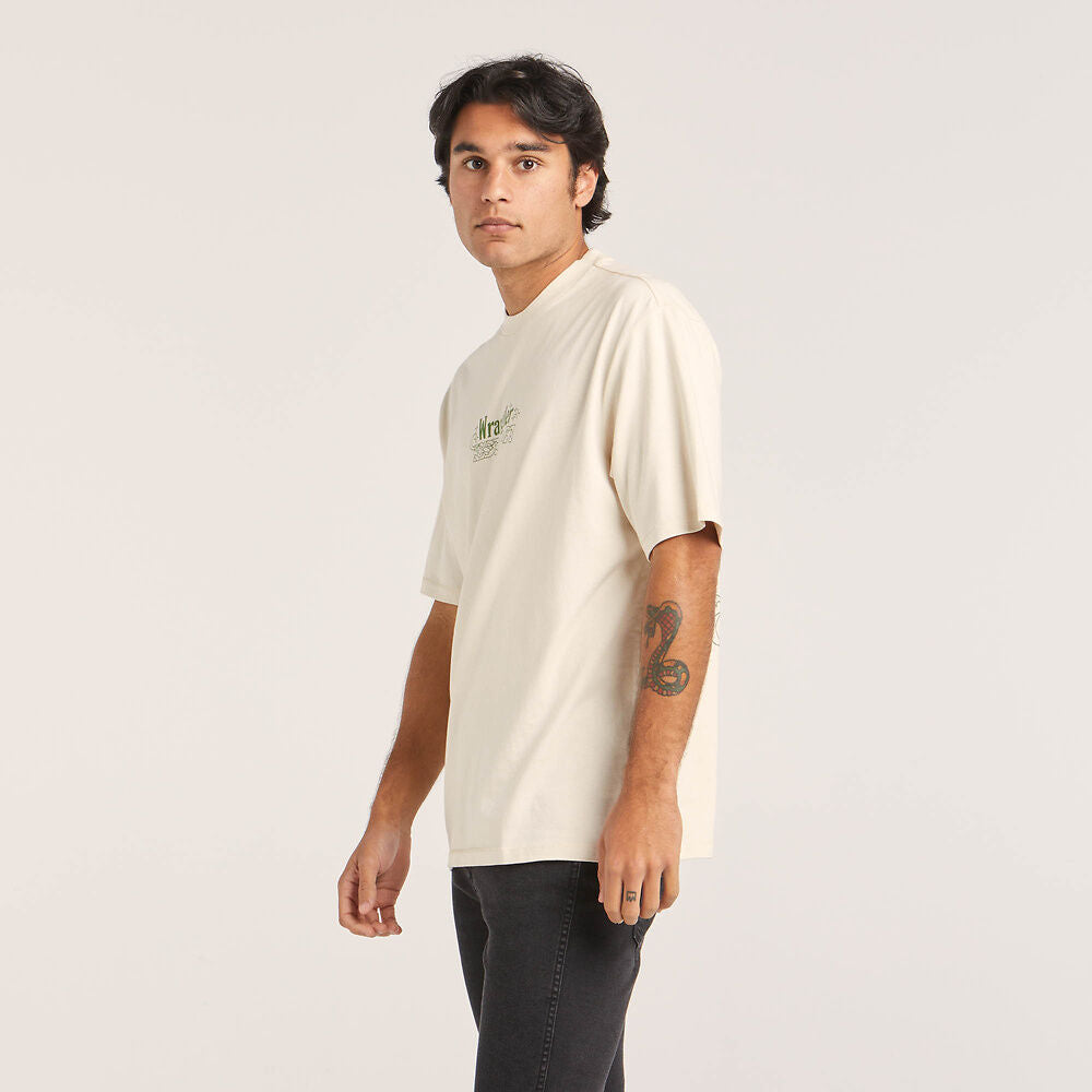 WRANGLER SHROOM FIELDS SLACKER TEE ECRU