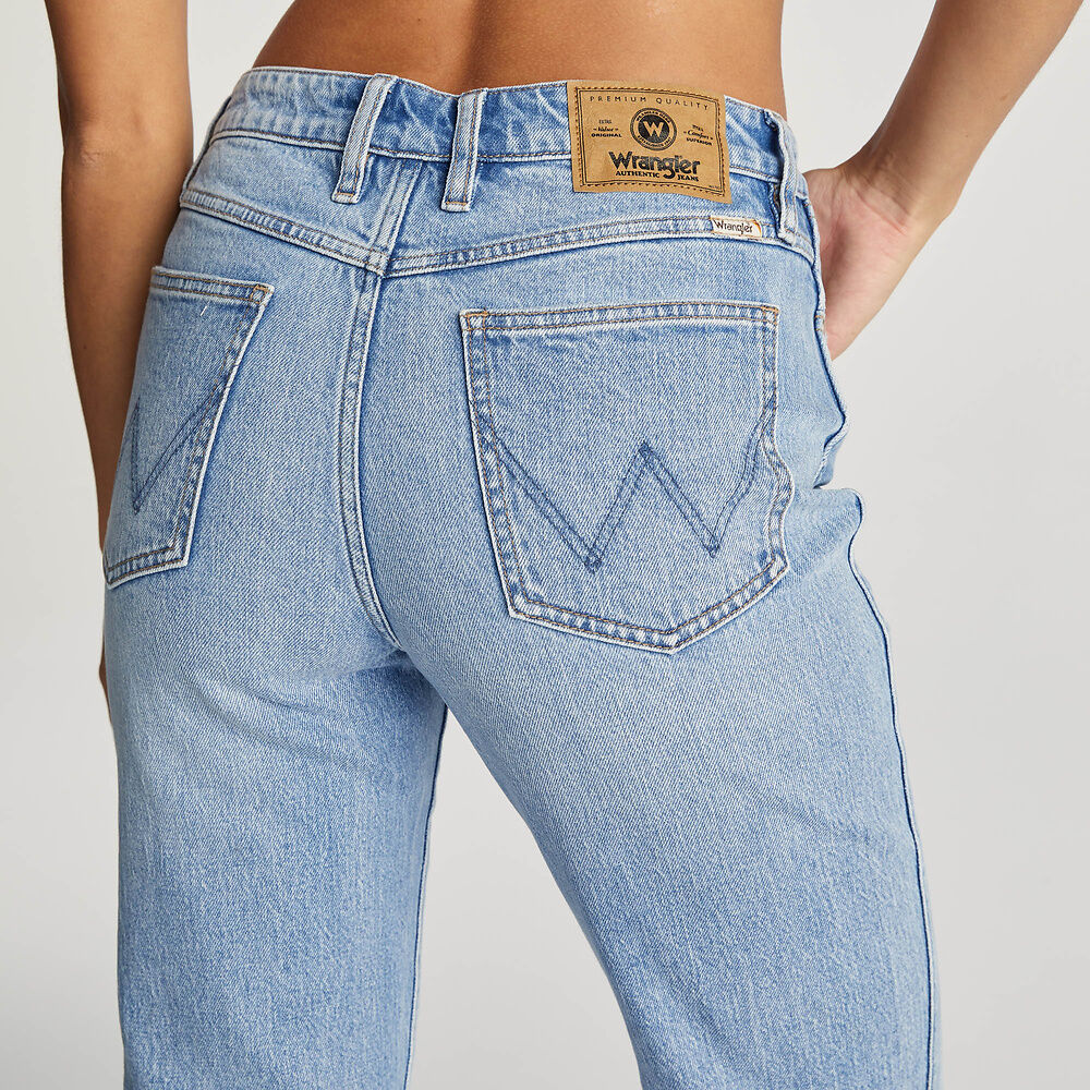 WRANGLER MID TORI SLIM STRAIGHT DIAMOND SKIES