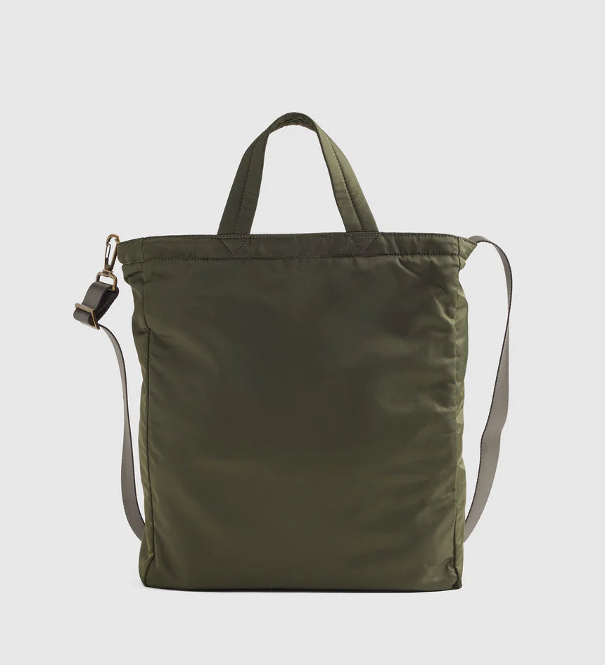 LEVIS MISSION BAY TOTE TRUE OLIVE