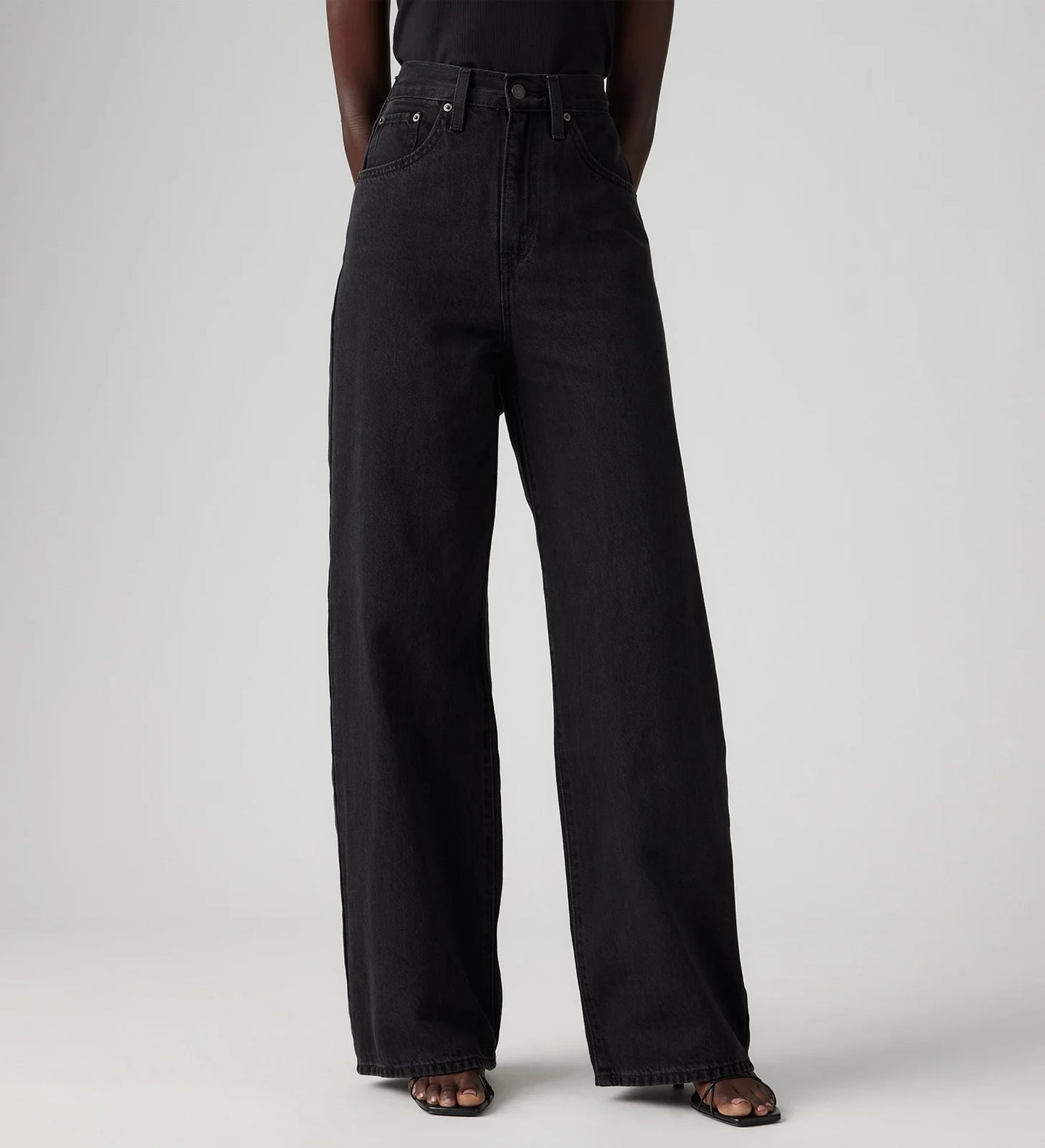 Levis Cinch Baggy Jean | Capturing Moments