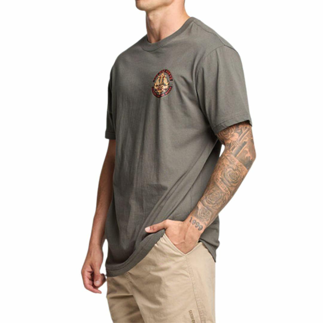 THE MAD HUEYS CHEERS FOR THE BEERS SS TEE CHARCOAL