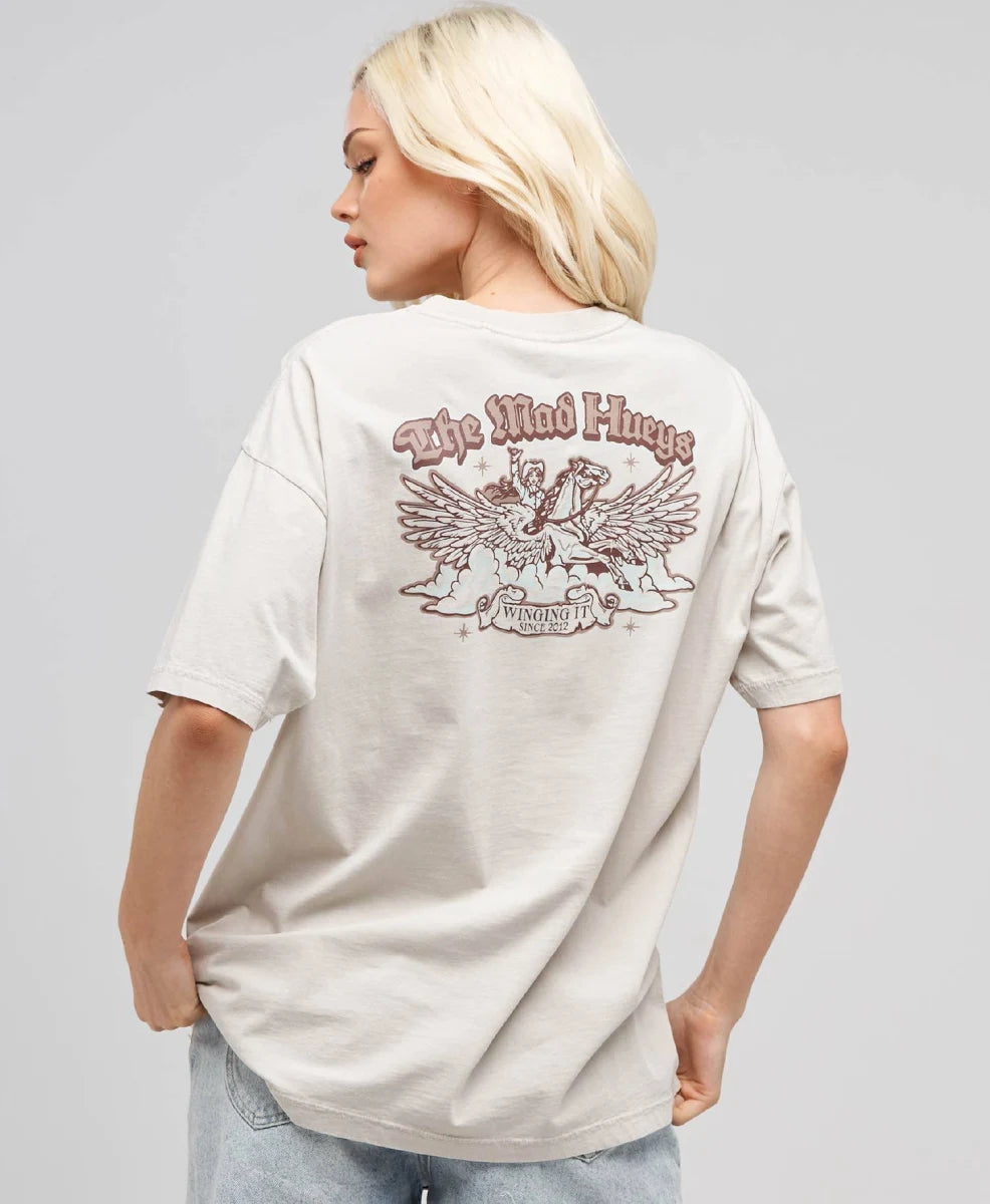 The Mad Hueys Wingin It Womens Oversized Tee | Smoke Washed