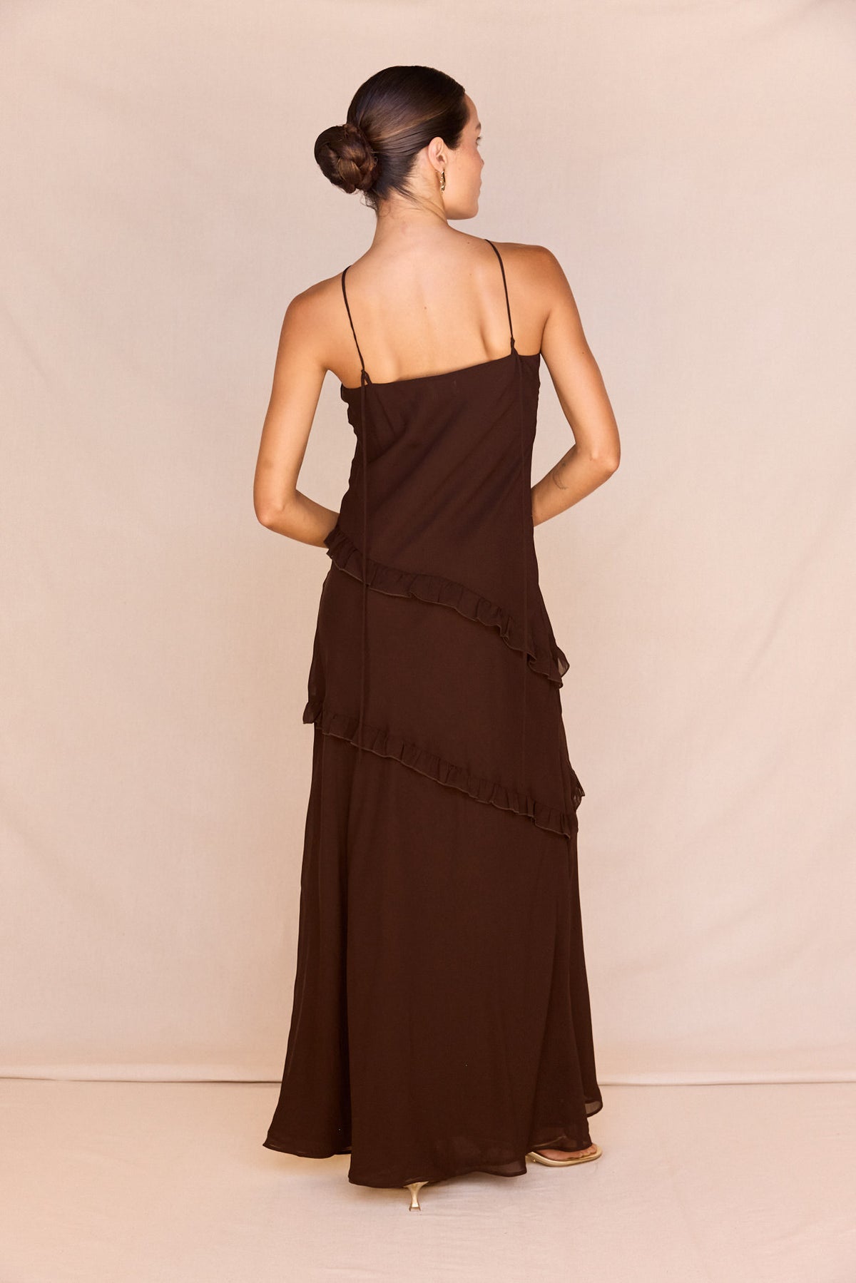 S.Edit Harper Ruffle Dress | Chocolate