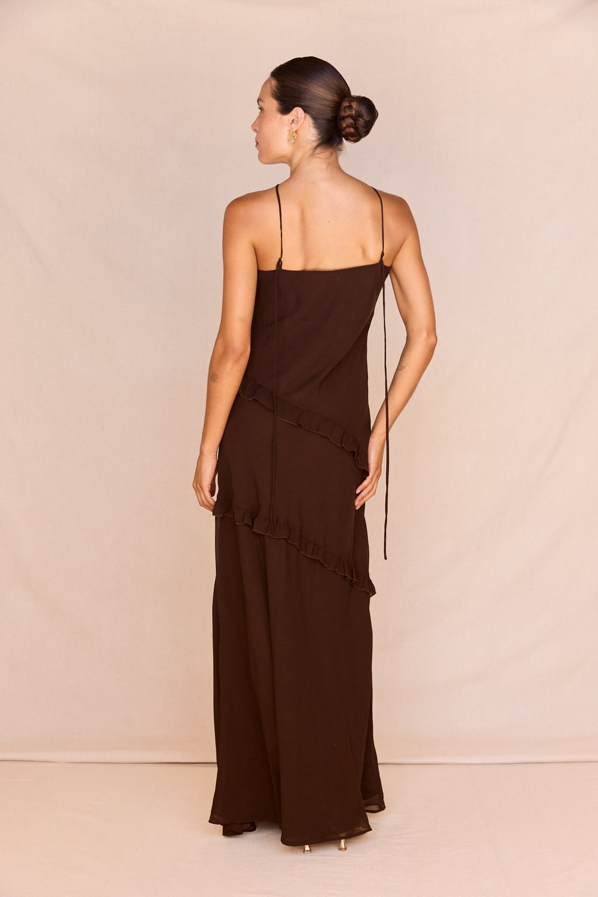 S.Edit Harper Ruffle Dress | Chocolate