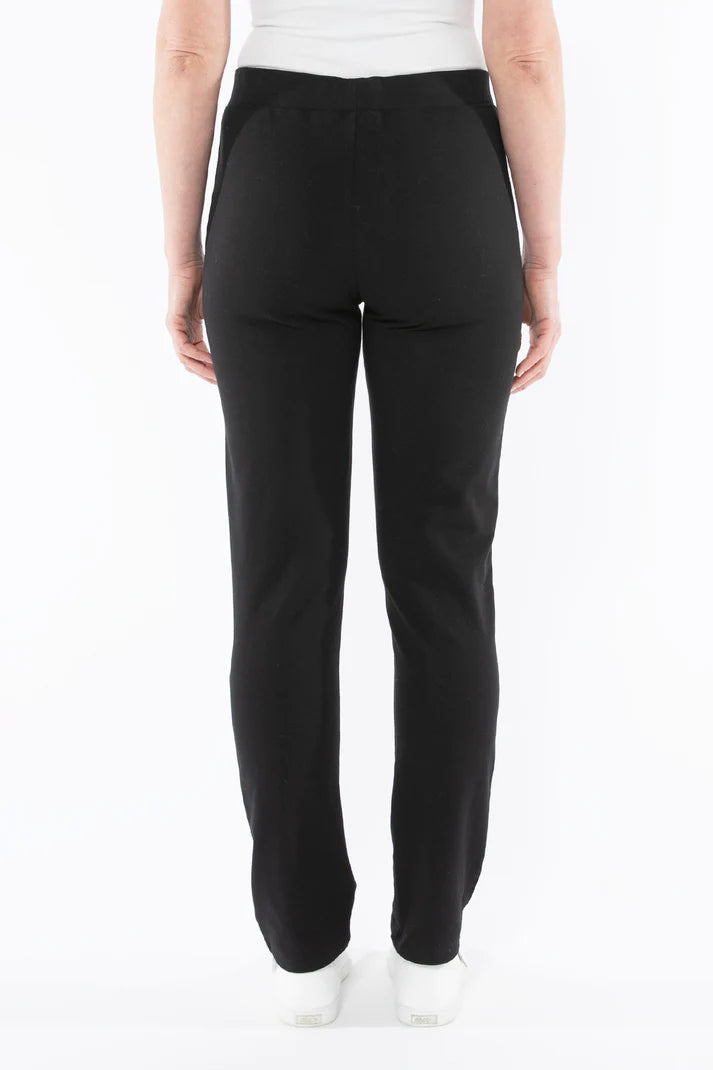 JUMP FULL LENGTH TRACKPANT BLACK