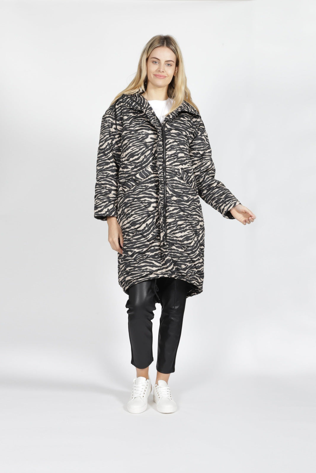 SASS MADISON PUFFER JACKET ZEBRA