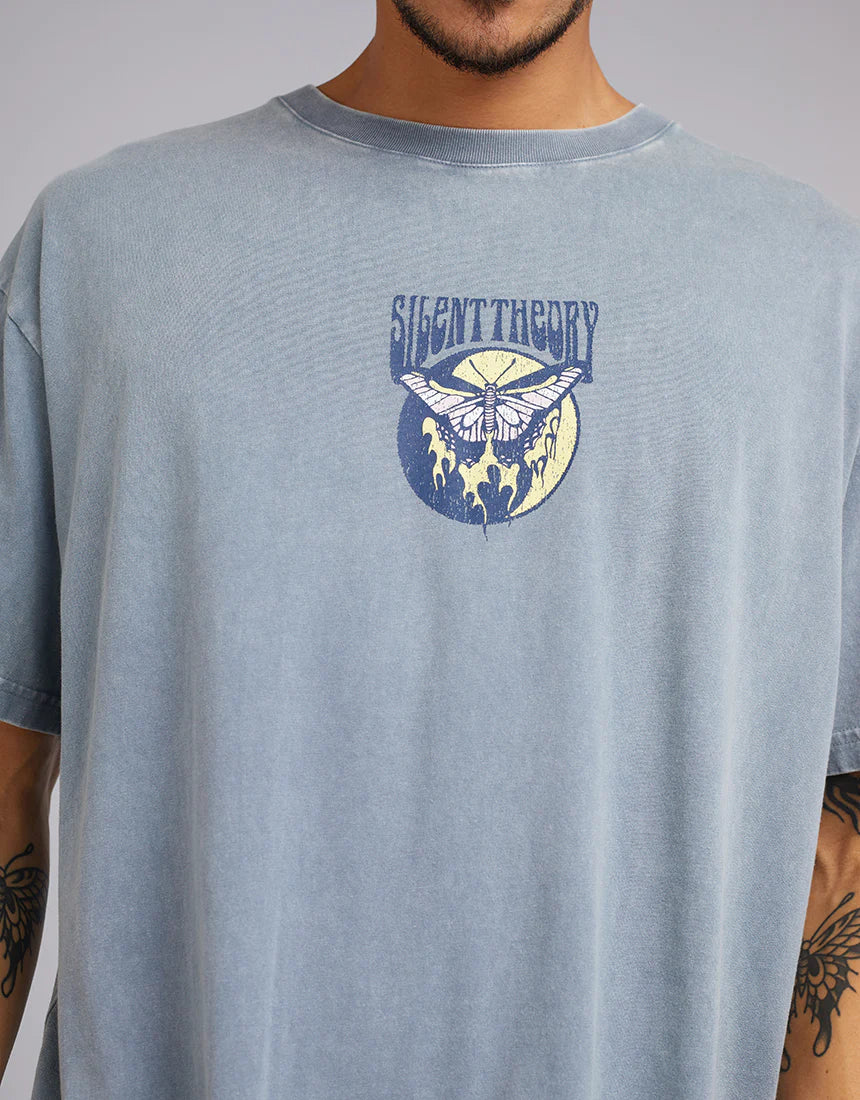 SILENT THEORY TORCHED TEE LIGHT BLUE