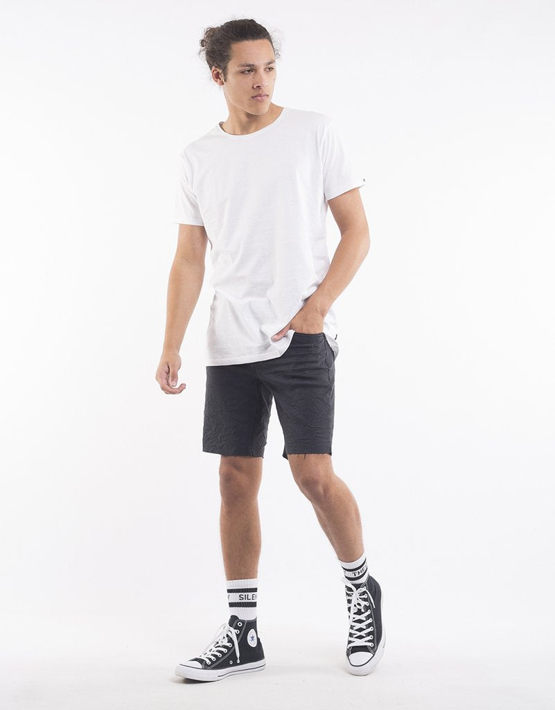 SILENT THEORY DEUCE SHORT BLACK