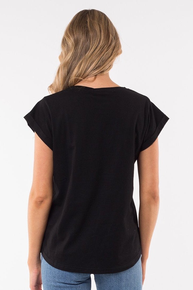 SILENT THEORY LUCY TEE BLACK
