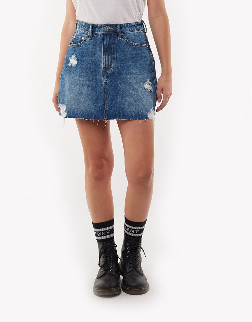 SILENT THEORY LEADING DENIM SKIRT DARK BLUE