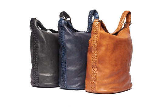 RUGGED HIDE DANIELLE SHOULDER BAG